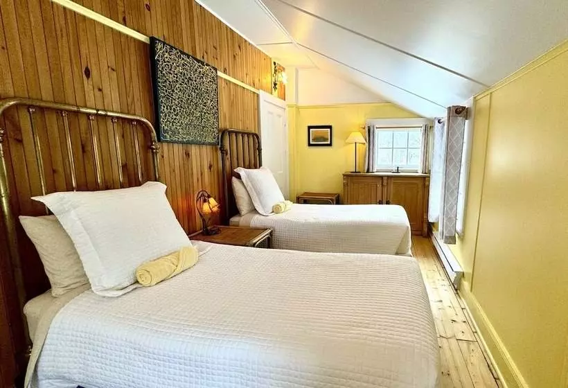 Aamiaismajoitus (B&B) Chez Maleterre