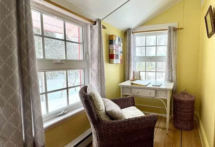 Aamiaismajoitus (B&B) Chez Maleterre