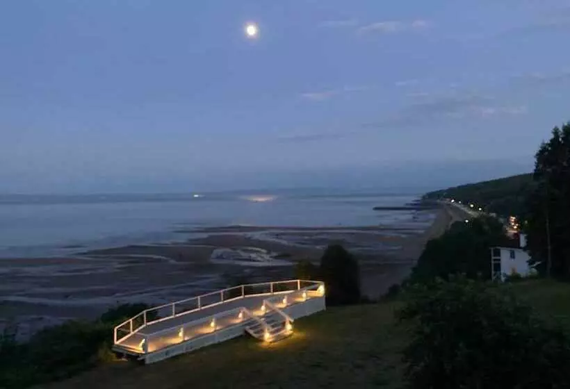 Aamiaismajoitus (B&B) Chez Maleterre