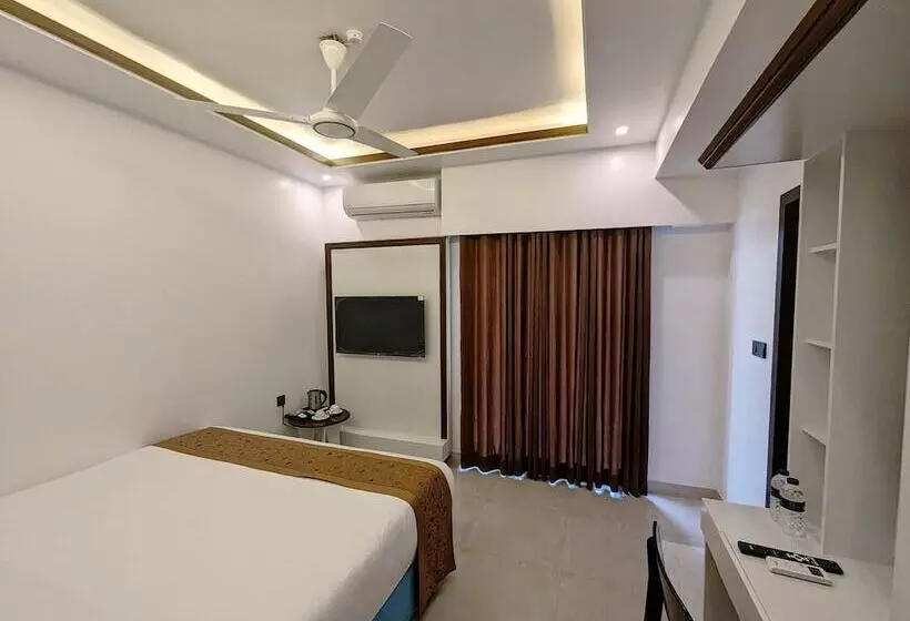 ホテル Elite Palace