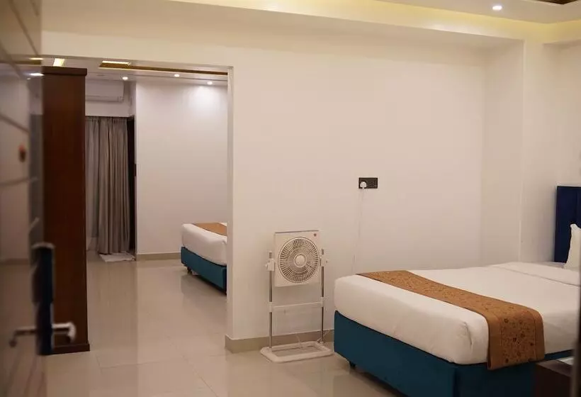 ホテル Elite Palace