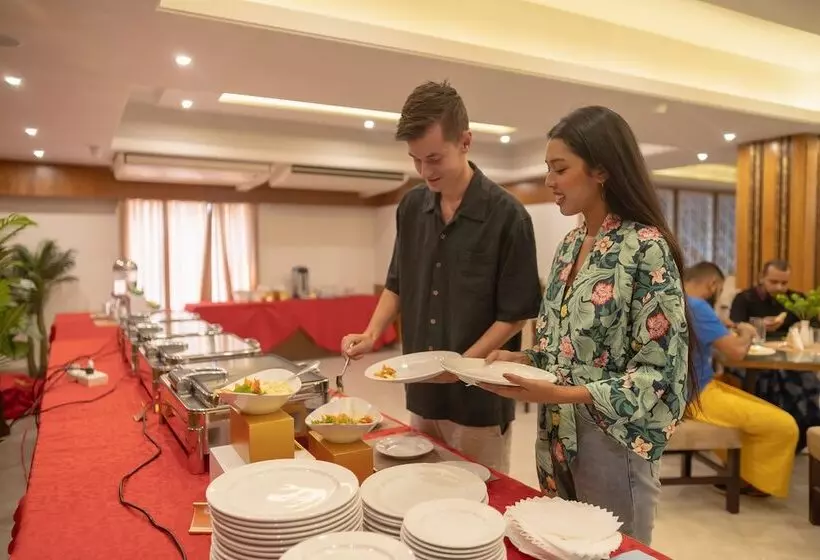 ホテル Elite Palace