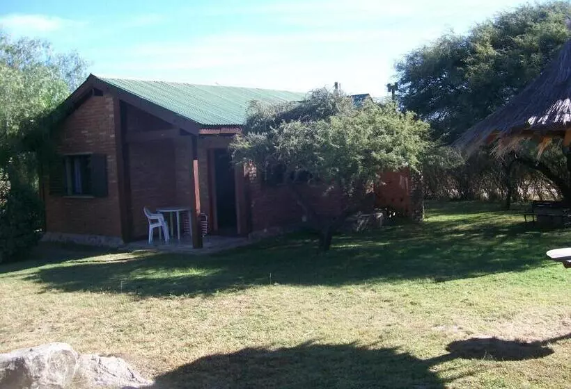 ホテル Cabañas El Aguaribay