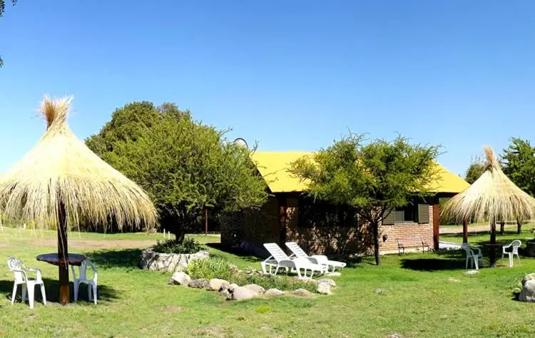 ホテル Cabañas El Aguaribay