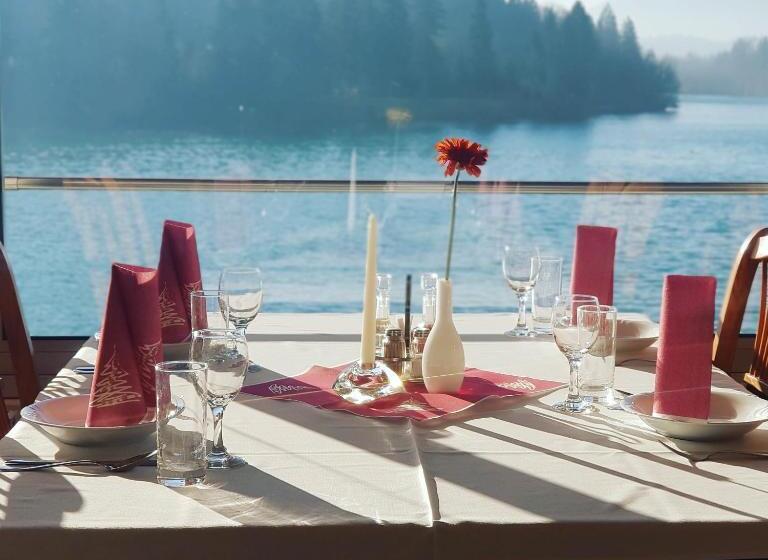 تختخواب و صبحانه Gostisce Jezero