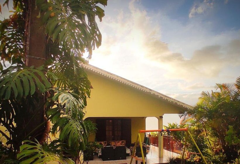 تختخواب و صبحانه La Caz Oceane