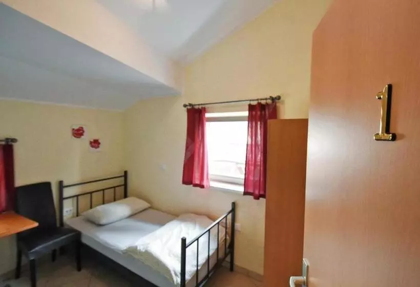 Hostel X Point