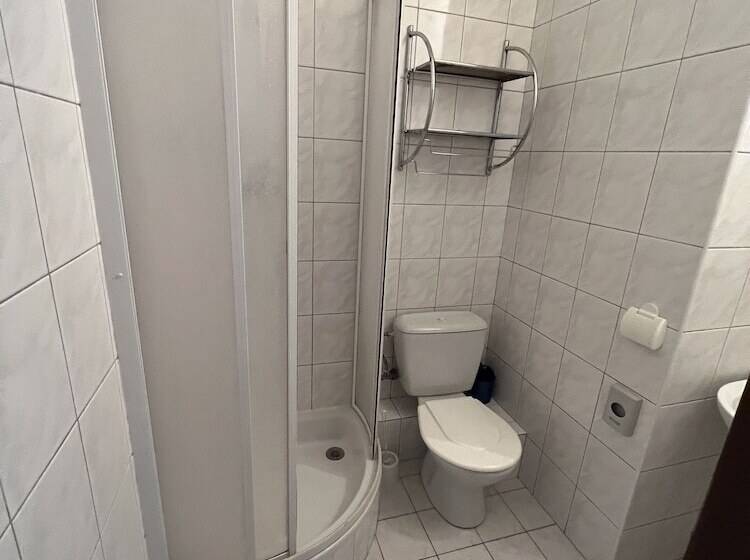 בית מלון כפרי Avion