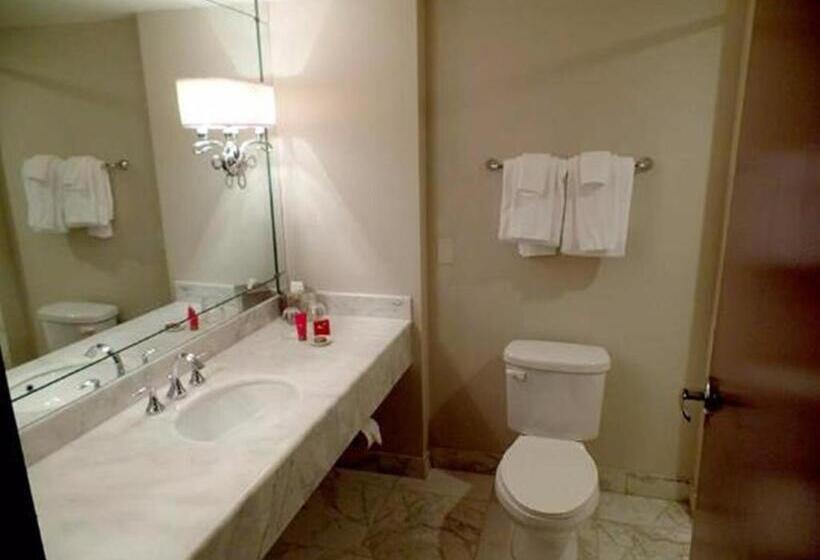 Rose Palace Hotel, Gulberg