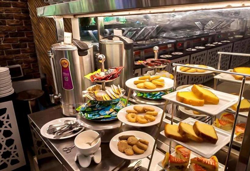 Rose Palace Hotel, Gulberg