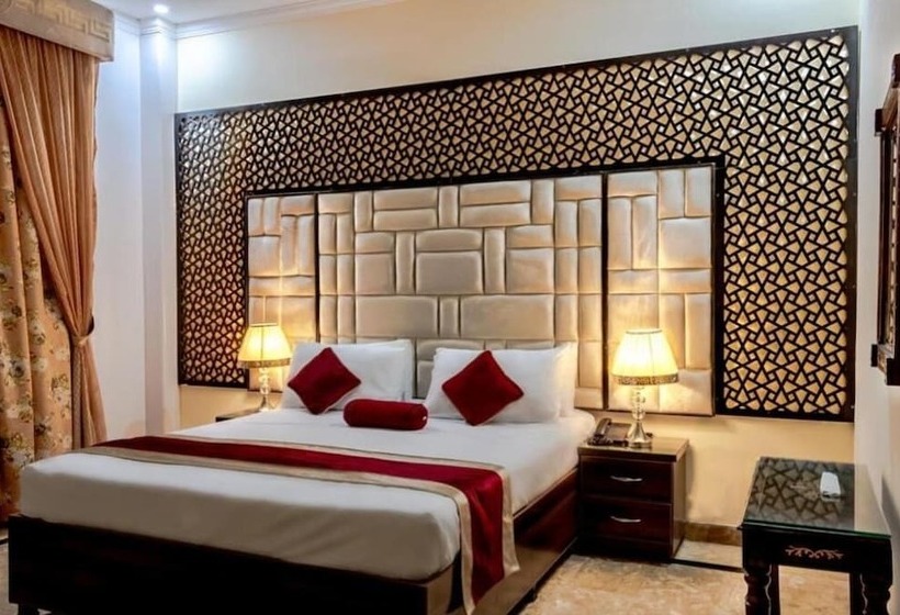 Rose Palace Hotel, Gulberg