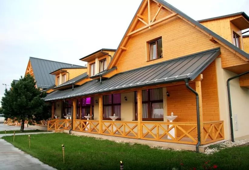 ホテル Rozálka