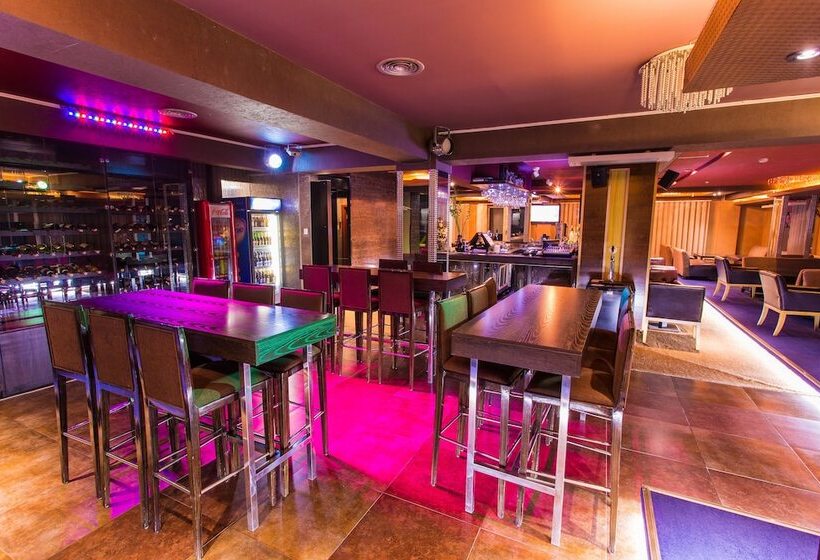 The Corporate Hotel Central