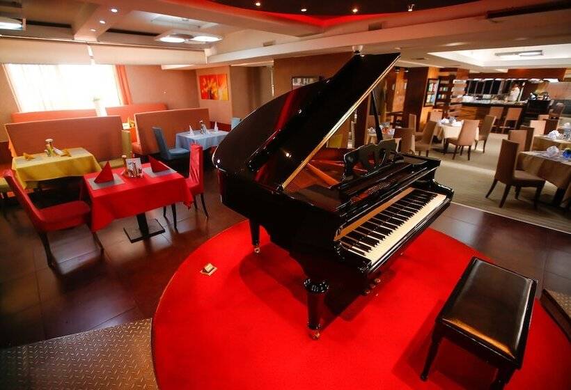 The Corporate Hotel Central