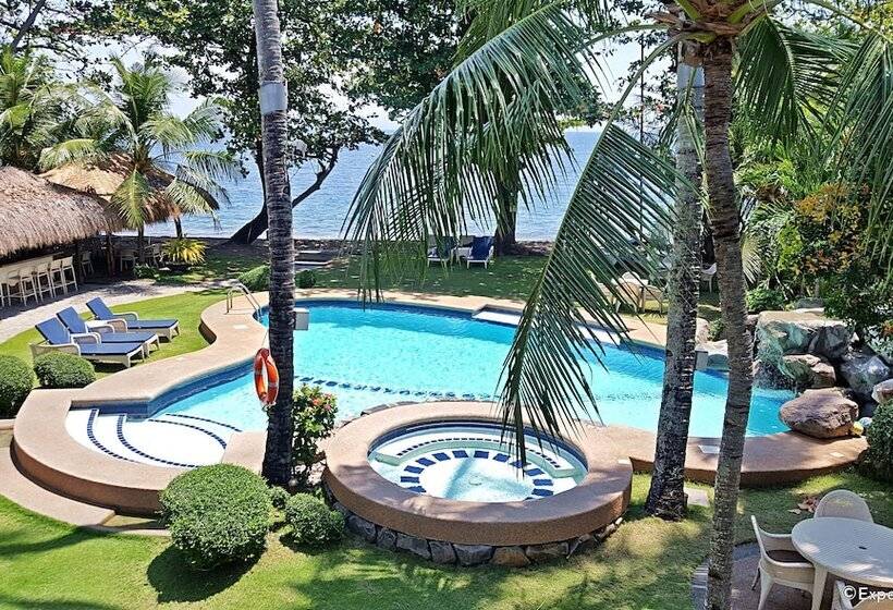 Mike's Dauin Dive Resort