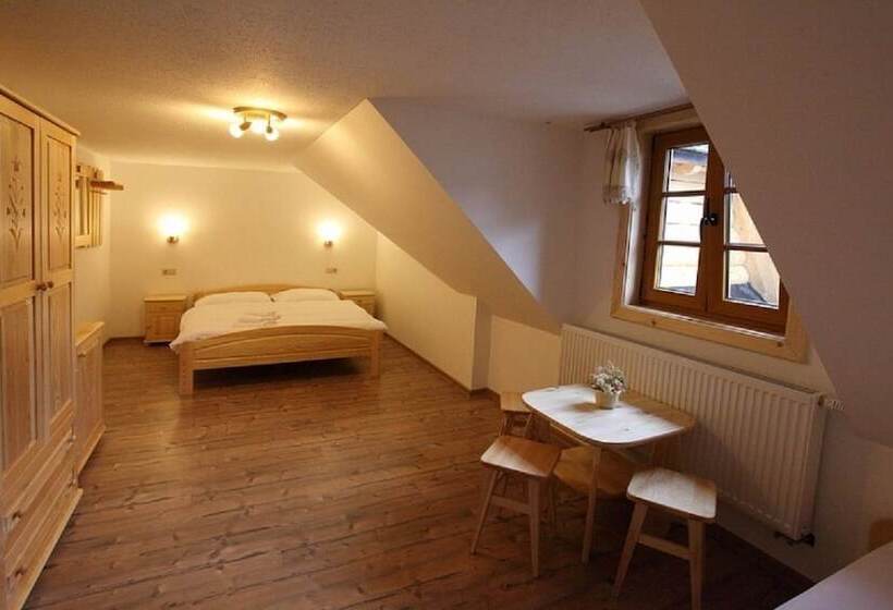 אתר נופש Penzion Josu