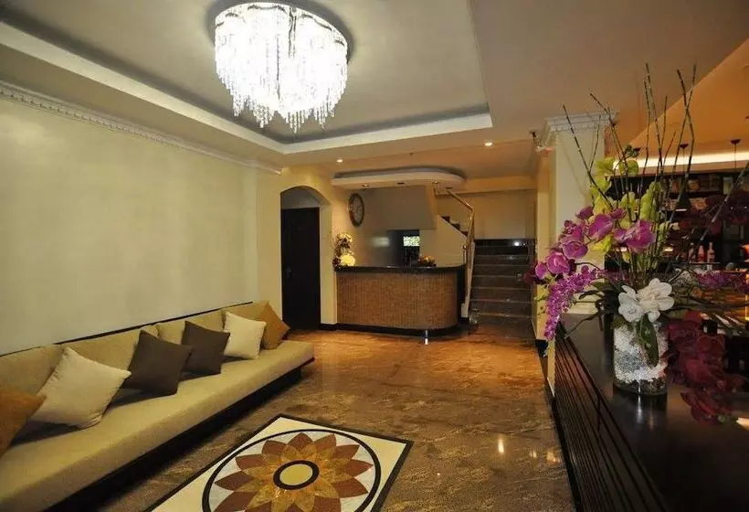 West Loch Park Hotel Vigan