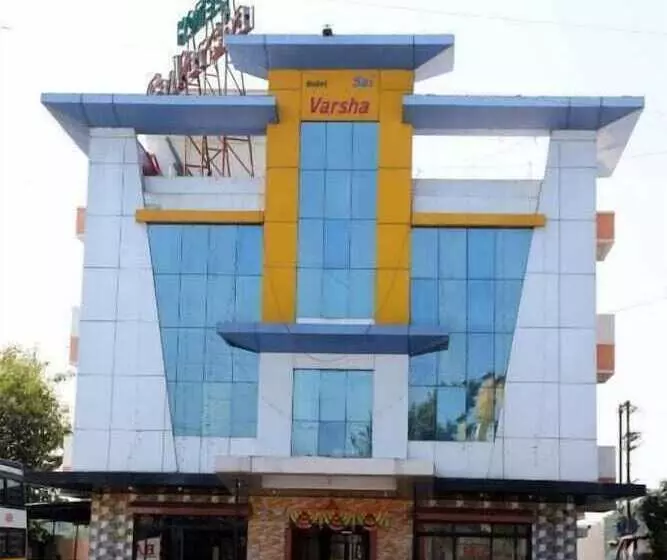 ホテル Sai Varsha