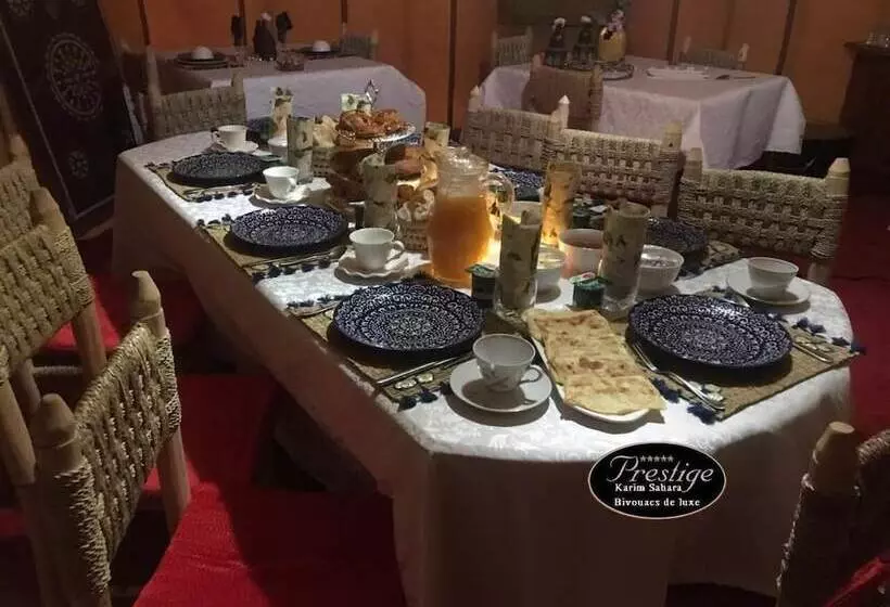 تختخواب و صبحانه Karim Sahara