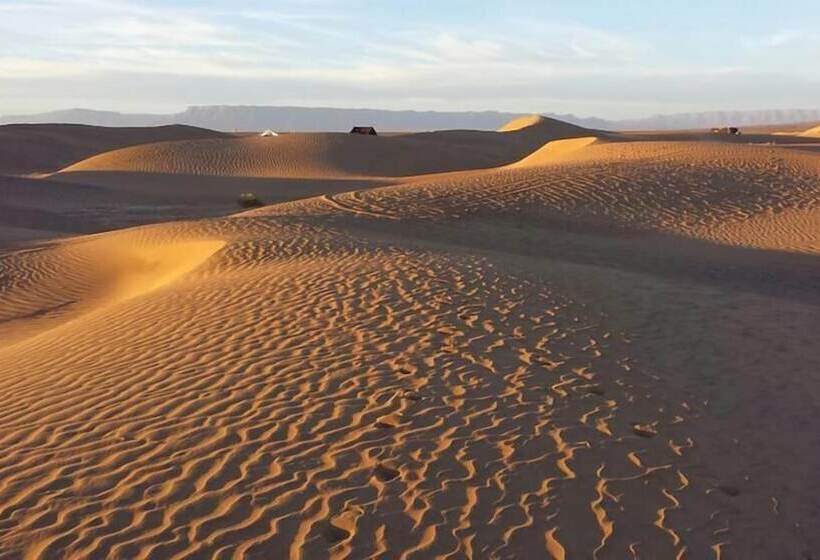 مبيت وإفطار Karim Sahara