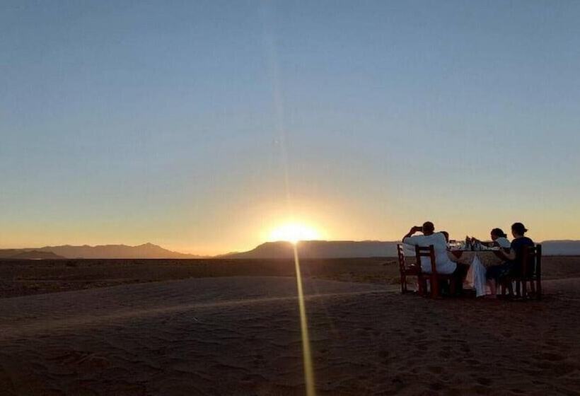 مبيت وإفطار Karim Sahara