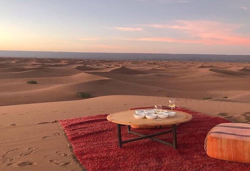 مبيت وإفطار Karim Sahara