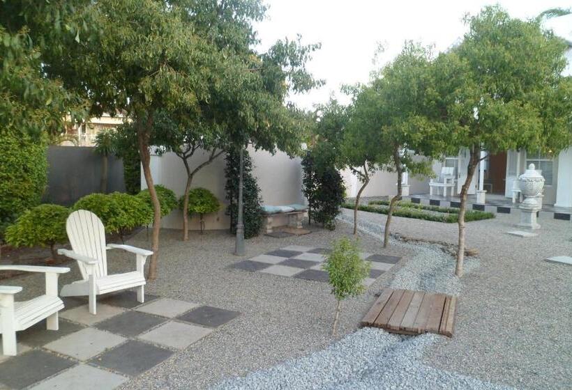 צימר Kastelein Guesthouse