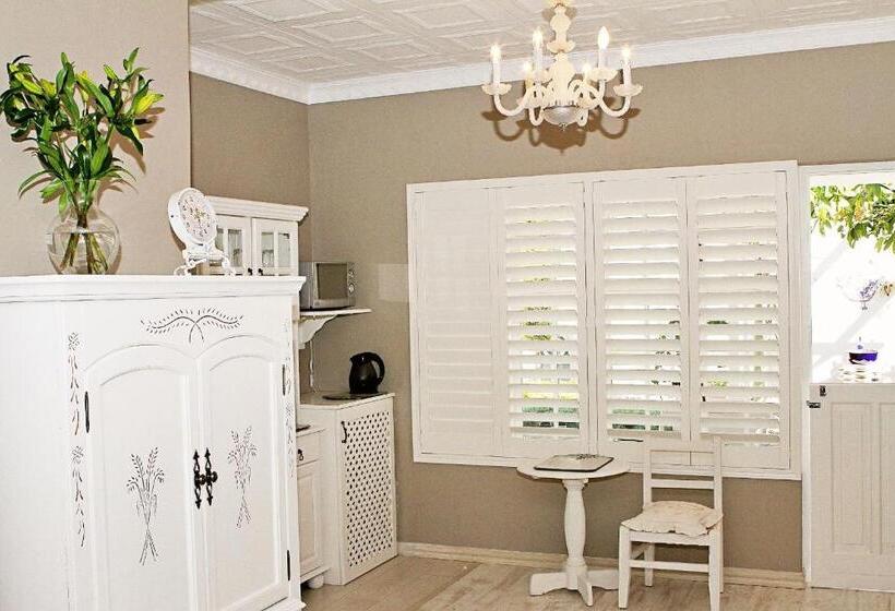 צימר Kastelein Guesthouse