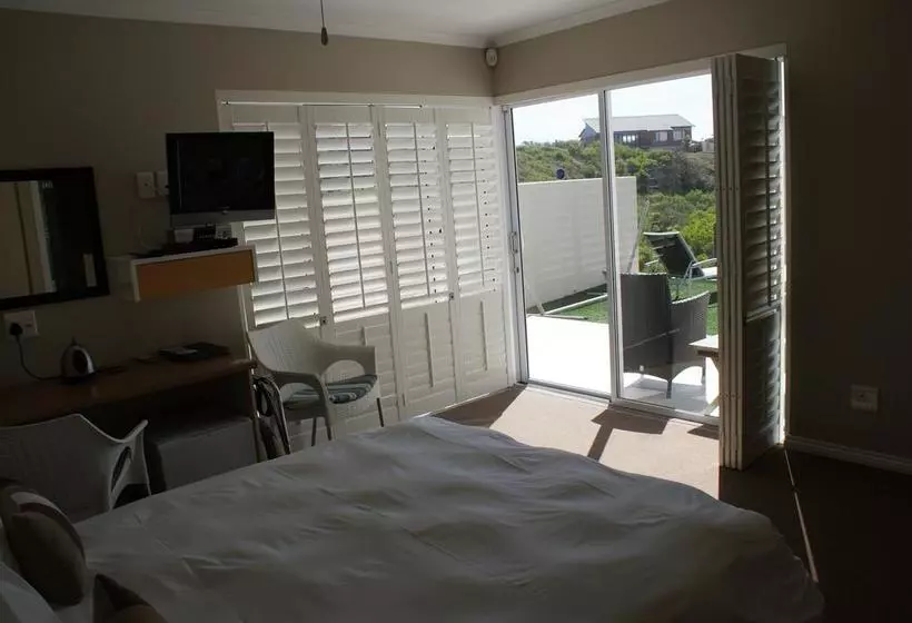 Aamiaismajoitus (B&B) Moya Manzi Beach House