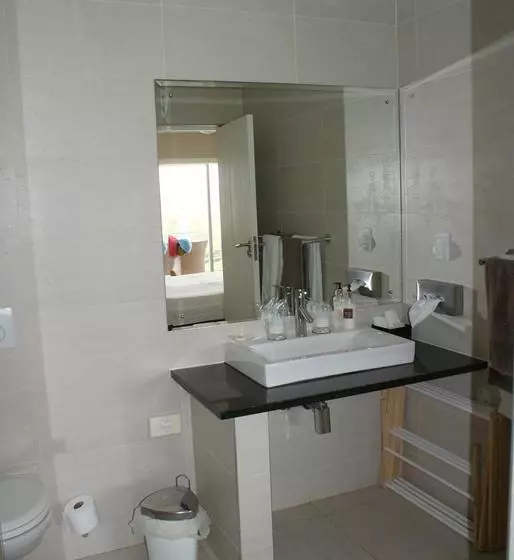 Aamiaismajoitus (B&B) Moya Manzi Beach House