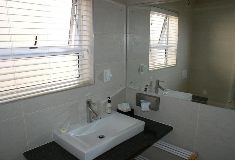 צימר Moya Manzi Beach House