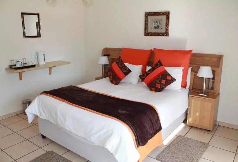 تختخواب و صبحانه Rolls Royce Guest House