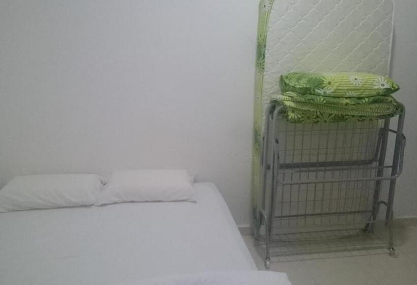 בית מלון כפרי Axis