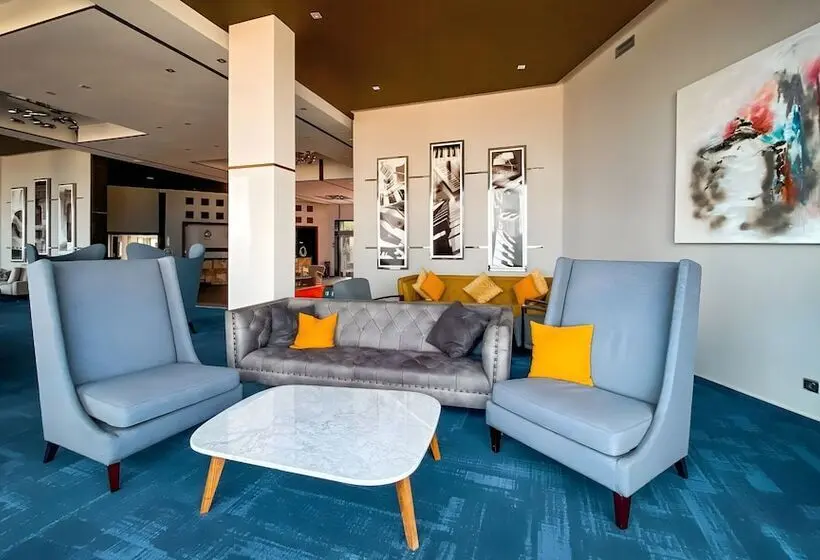 Hotelli DWO Mira Palace