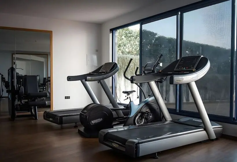 Hotelli DWO Mira Palace