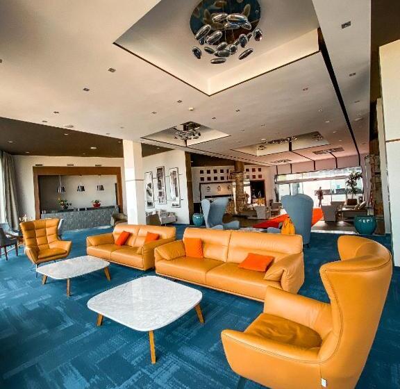 هتل DWO Mira Palace