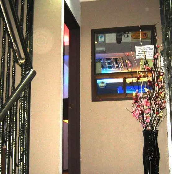 هتل Oriental Inn