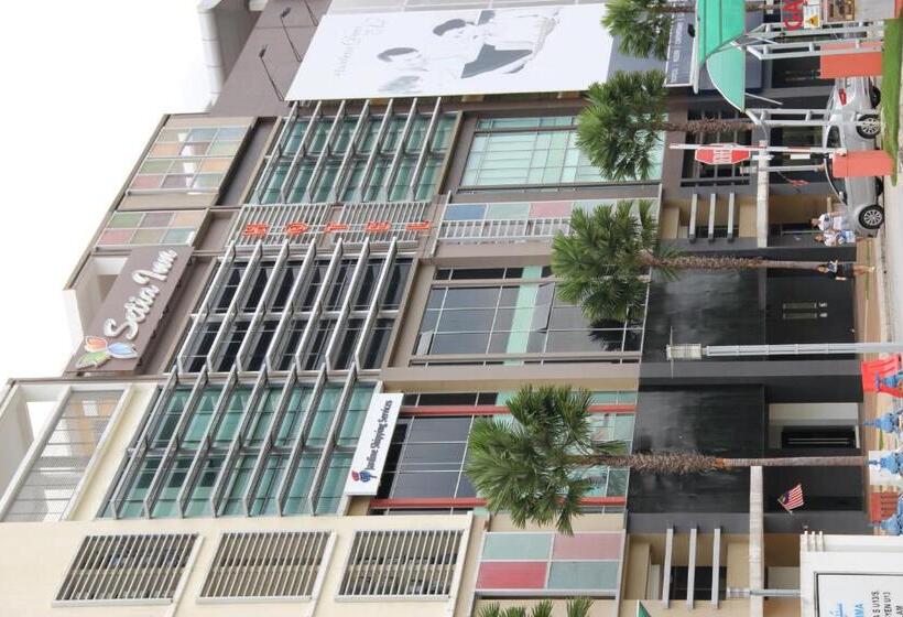 בית מלון כפרי Setia Inn