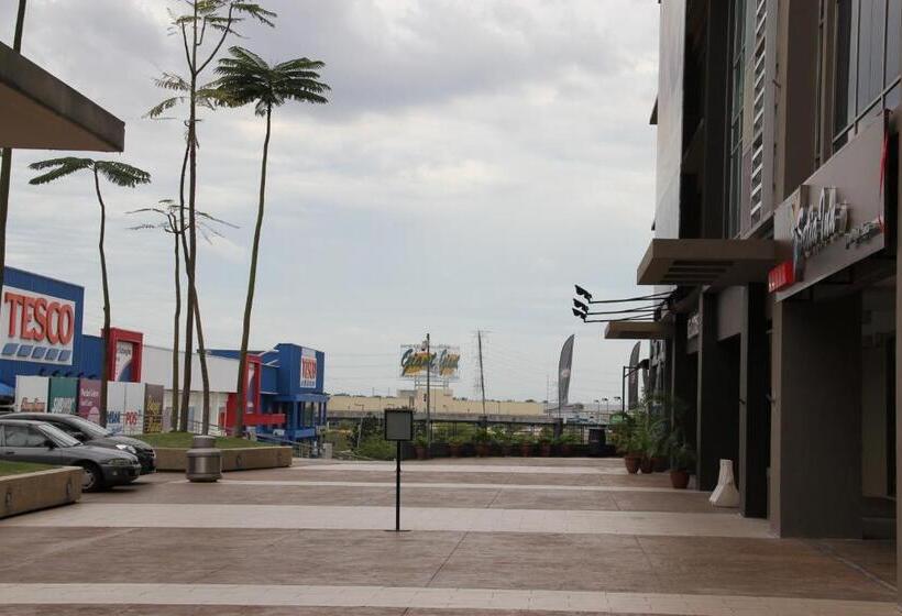 בית מלון כפרי Setia Inn