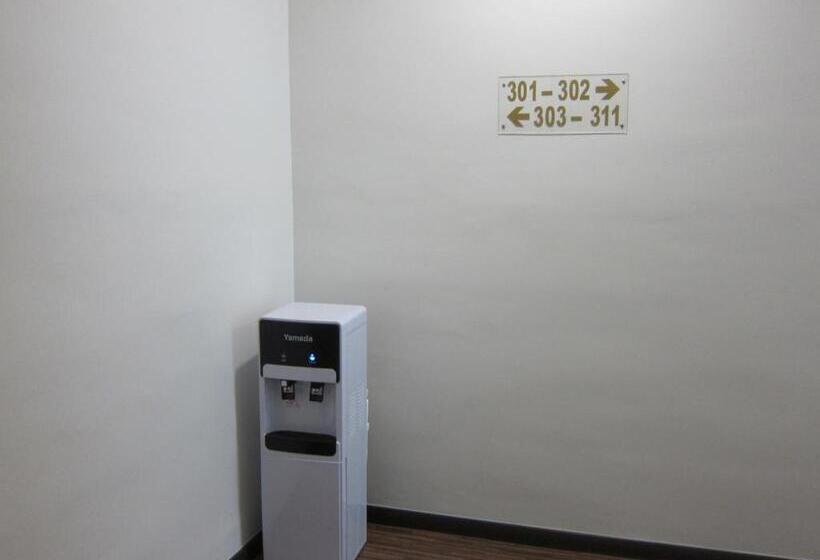 בית מלון כפרי Setia Inn