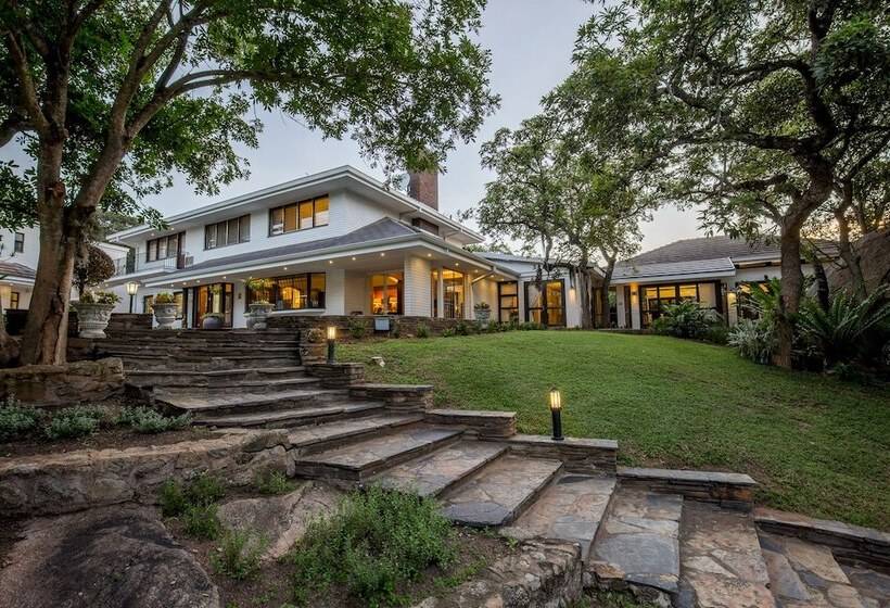 בית מלון כפרי Sheppard Boutique