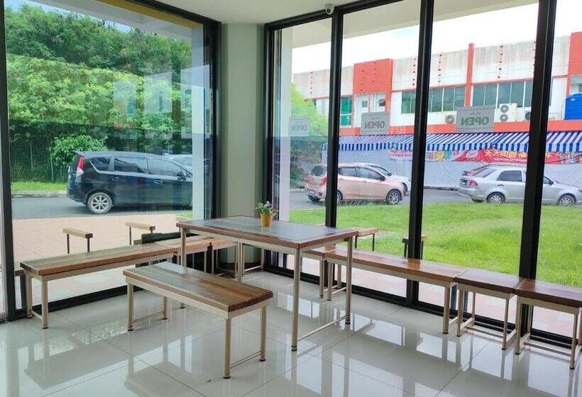 ユースホステル Prima