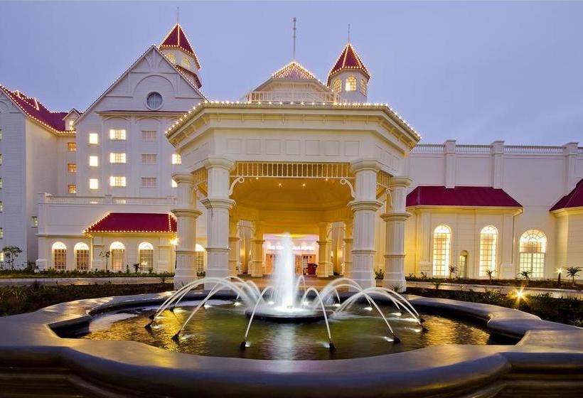 אתר נופש The Boardwalk Hotel, Convention Centre & Spa