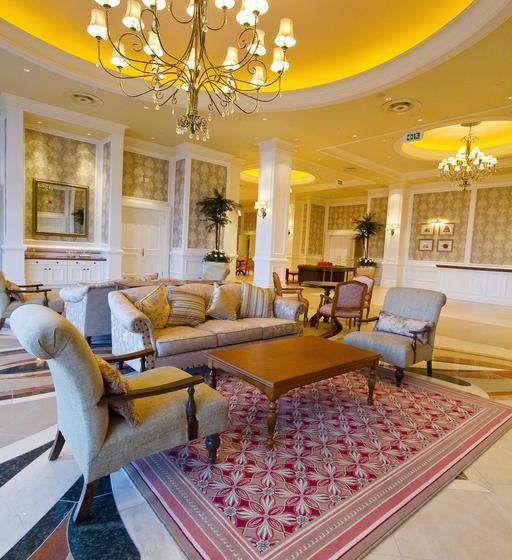 אתר נופש The Boardwalk Hotel, Convention Centre & Spa