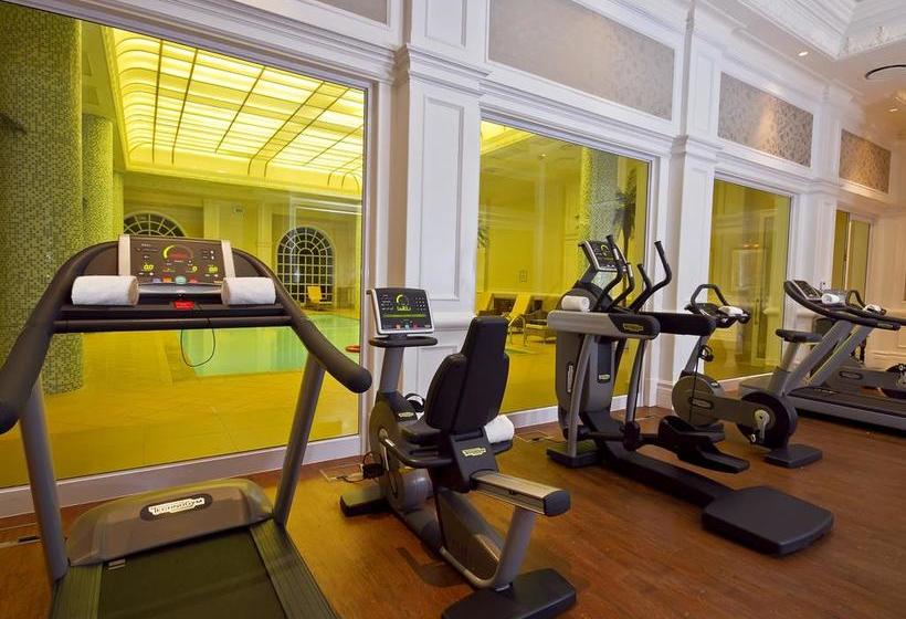 אתר נופש The Boardwalk Hotel, Convention Centre & Spa