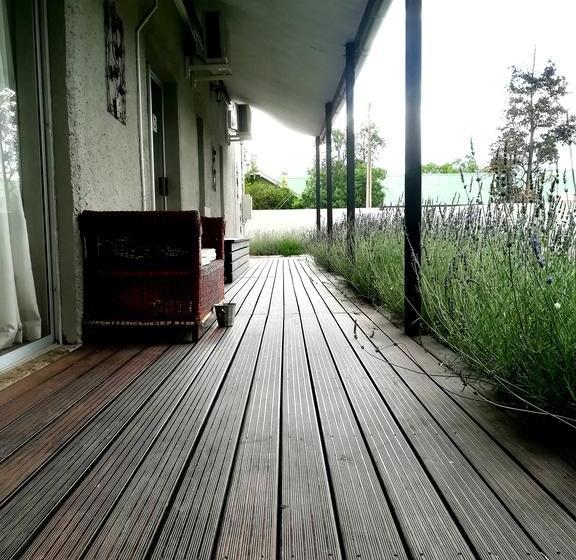 Tranquil House B&b @ 1 College Ave