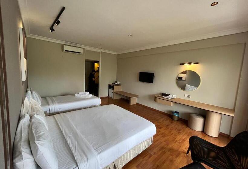 Tunamaya Beach & Spa Resort – Desaru