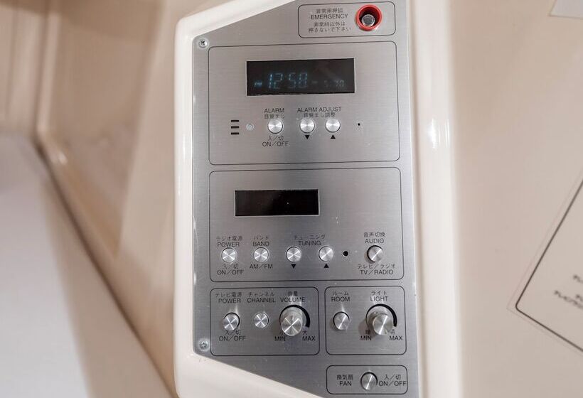 فندق Asahi Sauna Capsule Inn Hirosaki