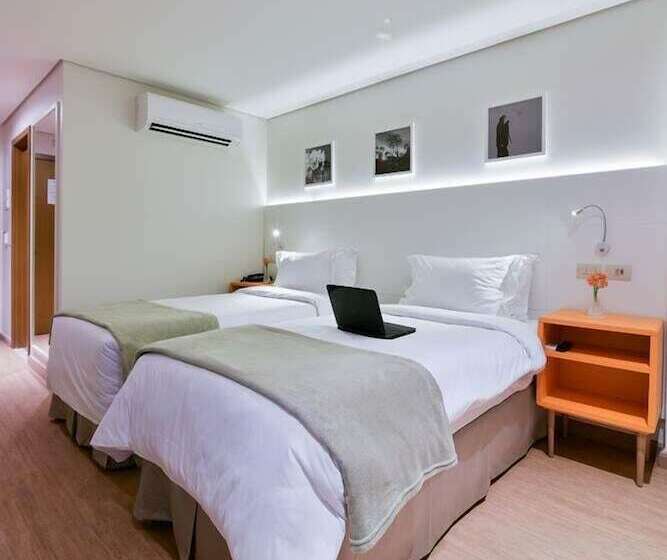 Hotel Intercity Anápolis