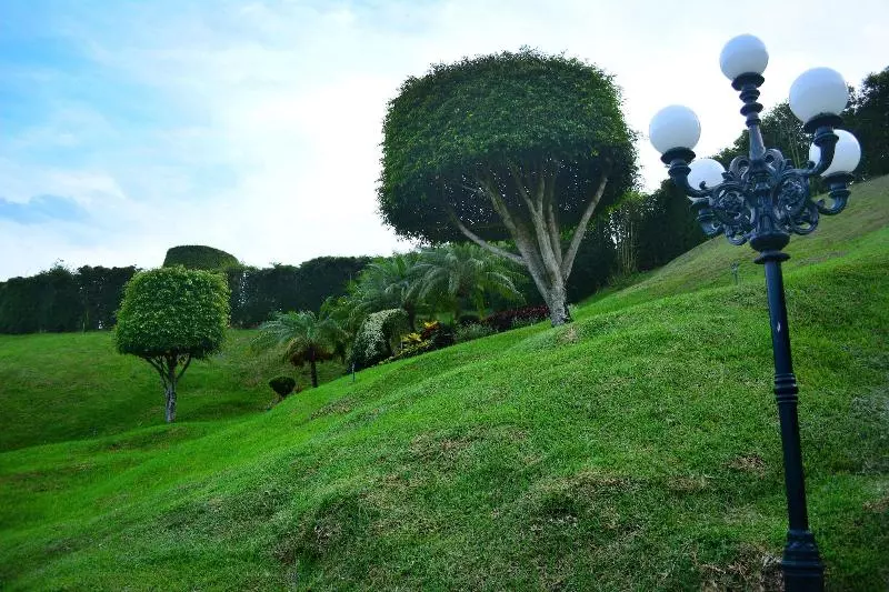 هتل Villas Layfer